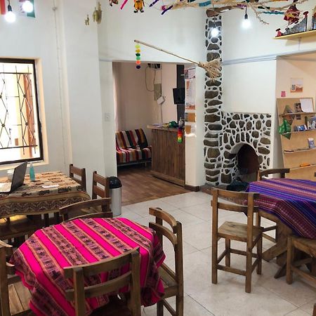 Home In Hostel La Paz Bagian luar foto