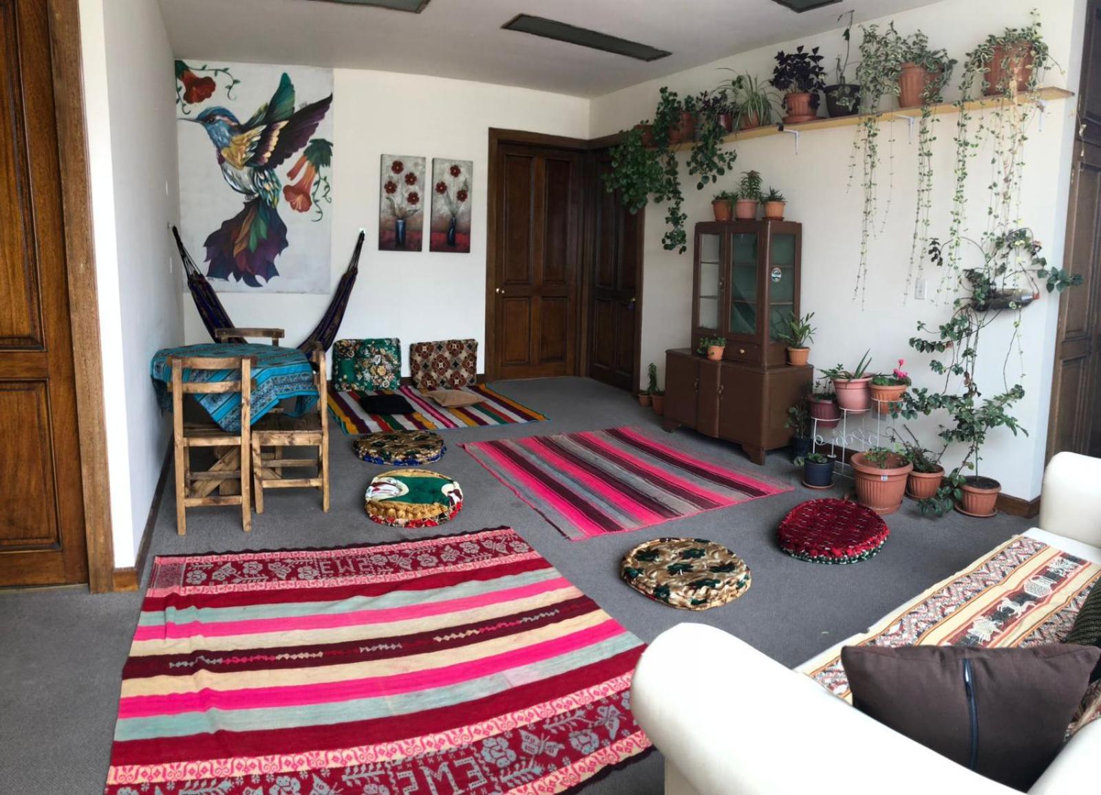 Home In Hostel La Paz Bagian luar foto